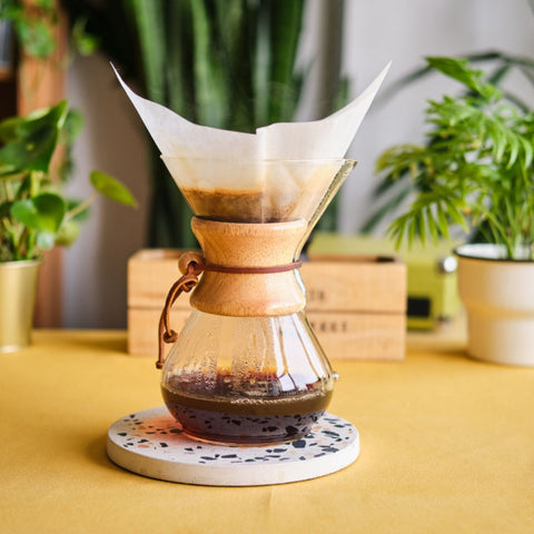 How To Brew With A Chemex - Everyday People Coffee & Tea